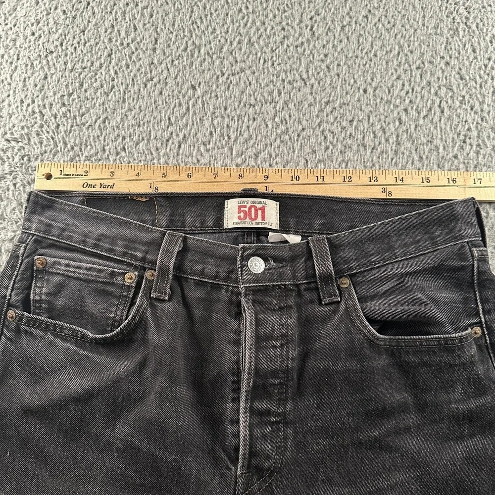 Levis 501xx Jeans Mens 34x30 Black Straight Leg Button Fly Dark Wash Denim Y2K